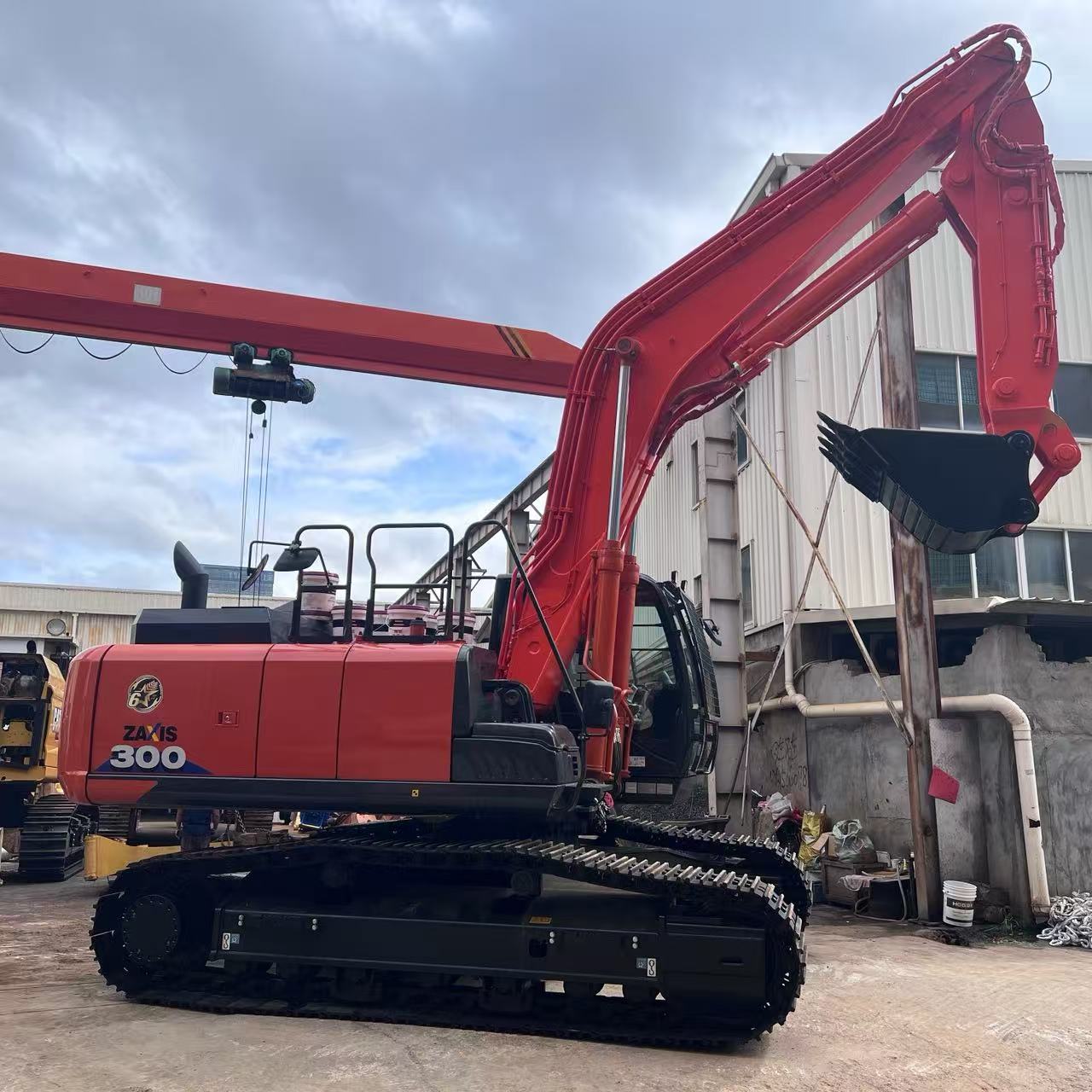 Прямые поставки с завода туннельной стрелы для экскаватора ZX300, предназначенной для тяжелых строительных работ, от китайского производителя.